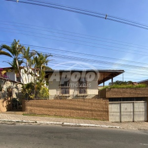 Desembargador Alberto Luz, Centro, Lavras, 5 Quartos Quartos, 3 Salas Salas,3 BanheirosBanheiros,Casa,Aluguel,Desembargador Alberto Luz,0,2084