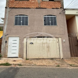 14 de Agosto, Vila Murad, Lavras, 3 Quartos Quartos, ,1 BanheiroBanheiros,Casa,Aluguel,14 de Agosto,0,2243